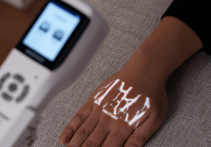 aimvein-vein-imaging-for-cosmetic-injection
